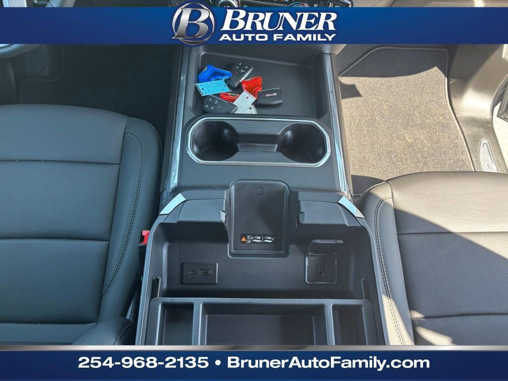 New 2026 GMC Sierra 3500 SLT w/ SLT Convenience Package image 22