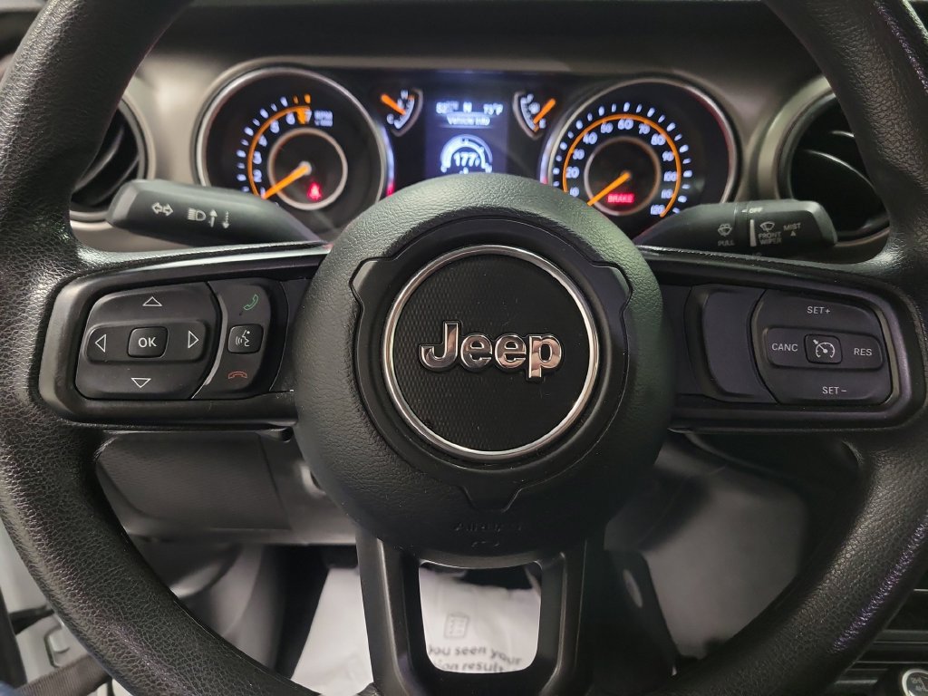 Used 2020 Jeep Wrangler Sport AWD/4WD image 24