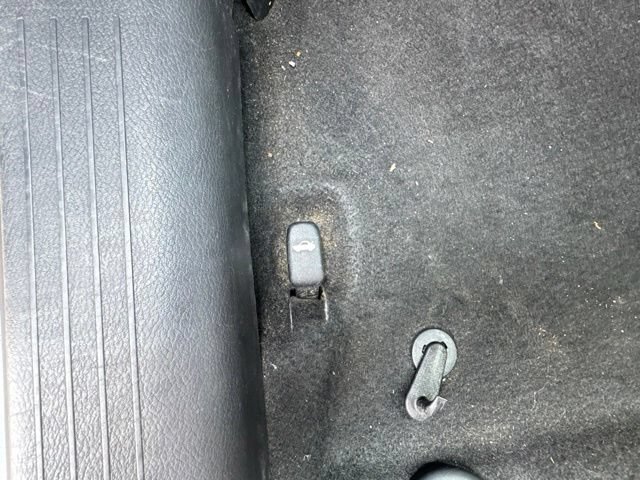 Used 2020 Nissan Versa S FWD image 16