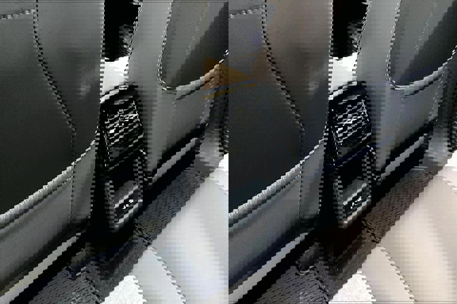 New 2026 Volkswagen ID.4 Pro image 16