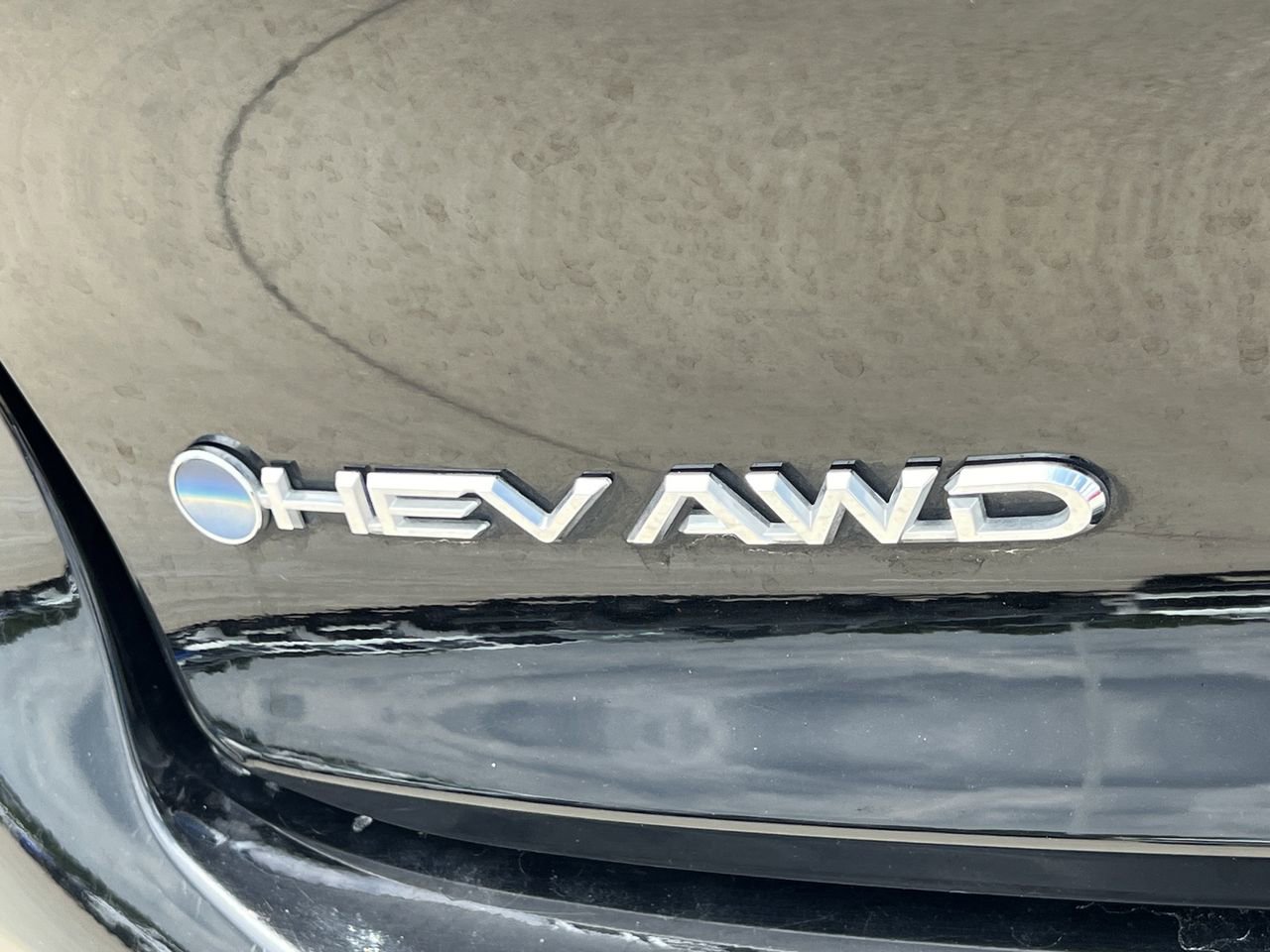 Used 2024 Toyota Crown AWD/4WD image 6