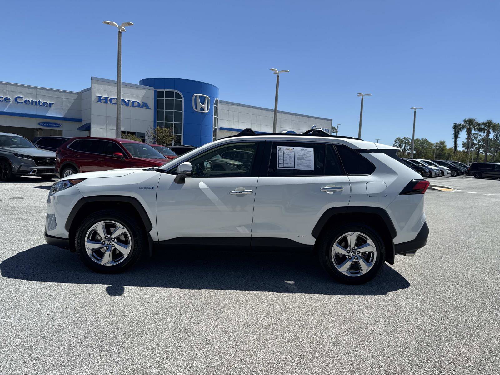 Used 2020 Toyota RAV4 Limited image 4