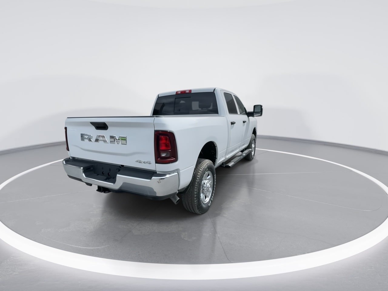 New 2026 RAM 2500 Tradesman AWD/4WD image 18