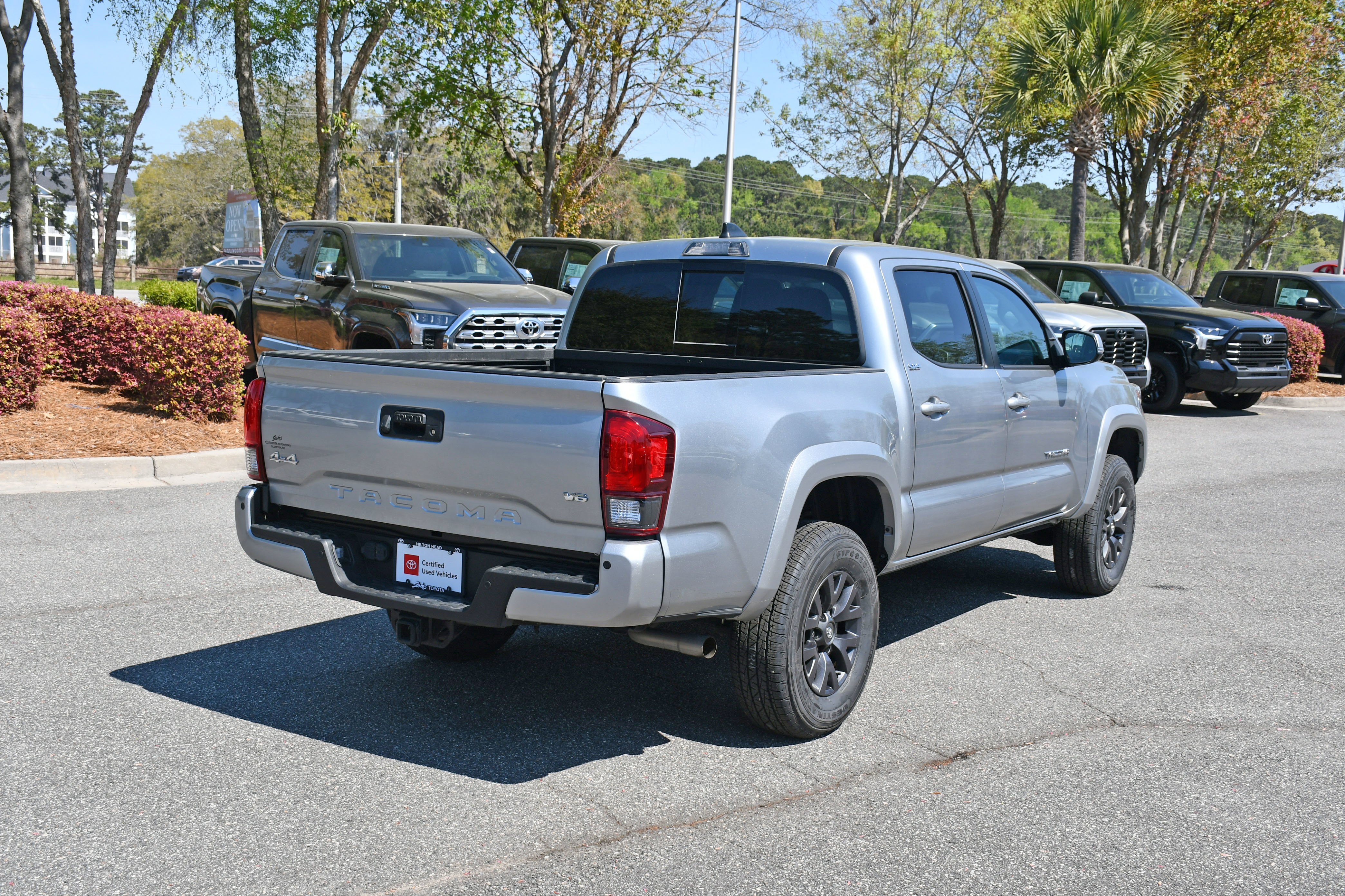 Certified 2023 Toyota Tacoma SR5 image 4