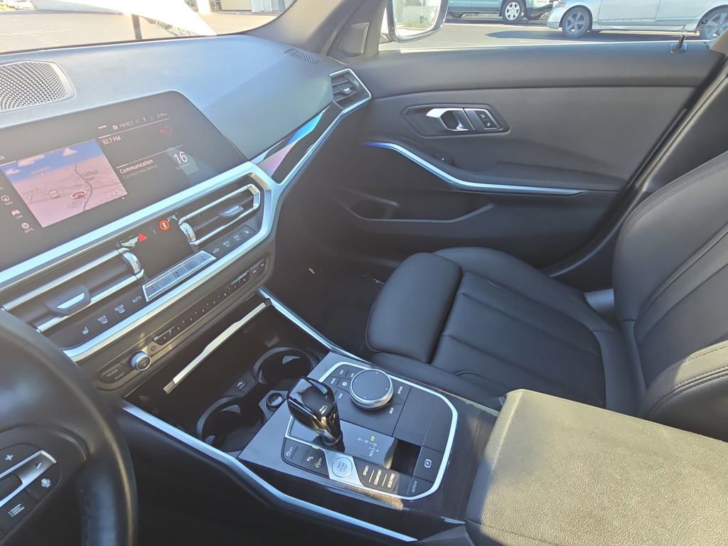 Used 2021 BMW 330i Sedan w/ Convenience Package image 24