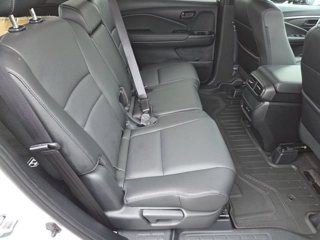 Used 2024 Honda Passport EX-L image 21