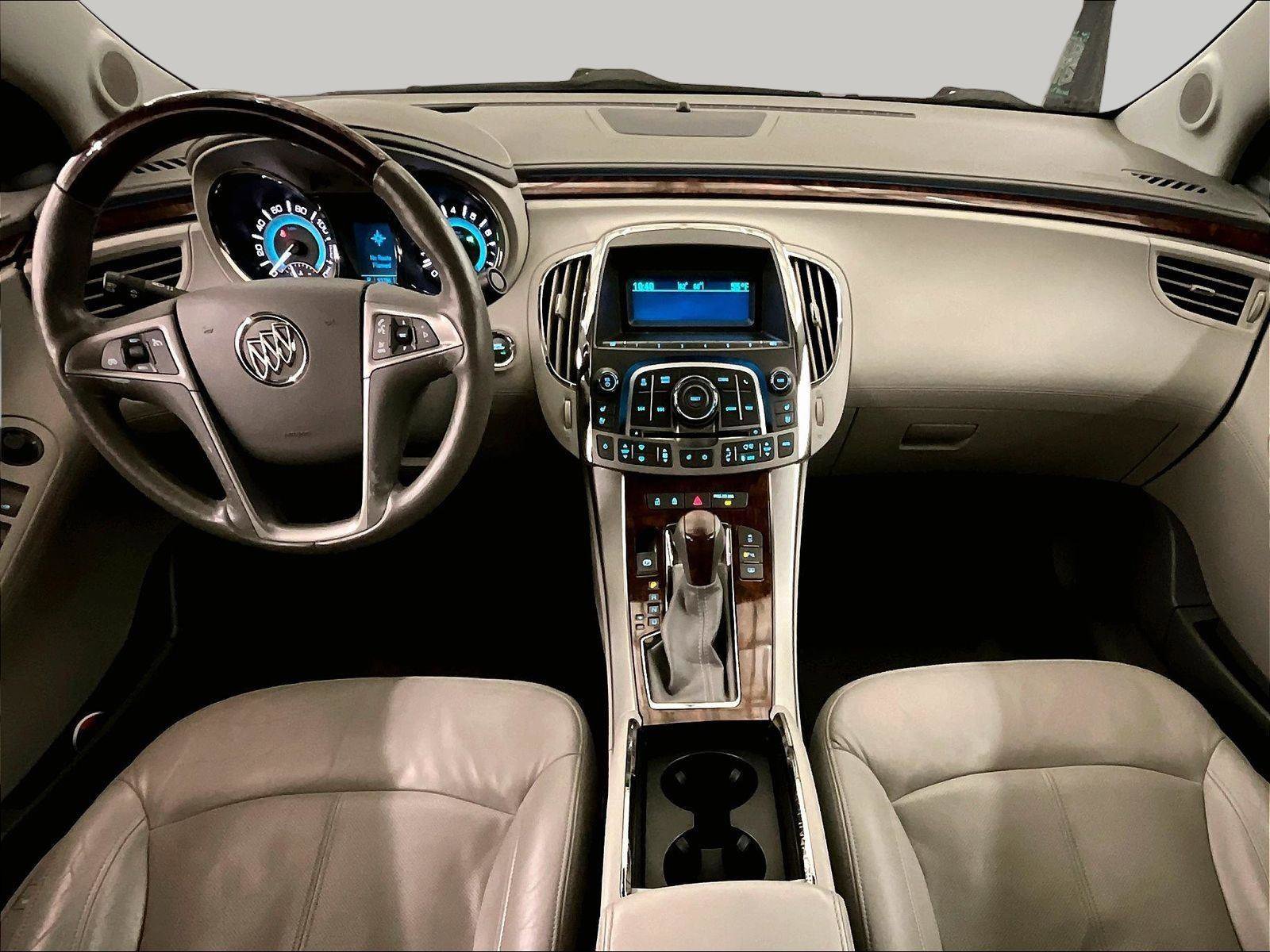 Used 2010 Buick LaCrosse CXL w/ Luxury Package AWD/4WD image 15