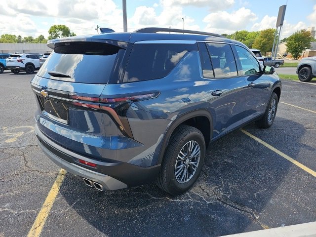 New 2026 Chevrolet Traverse LT w/ Driver Confidence Package image 7