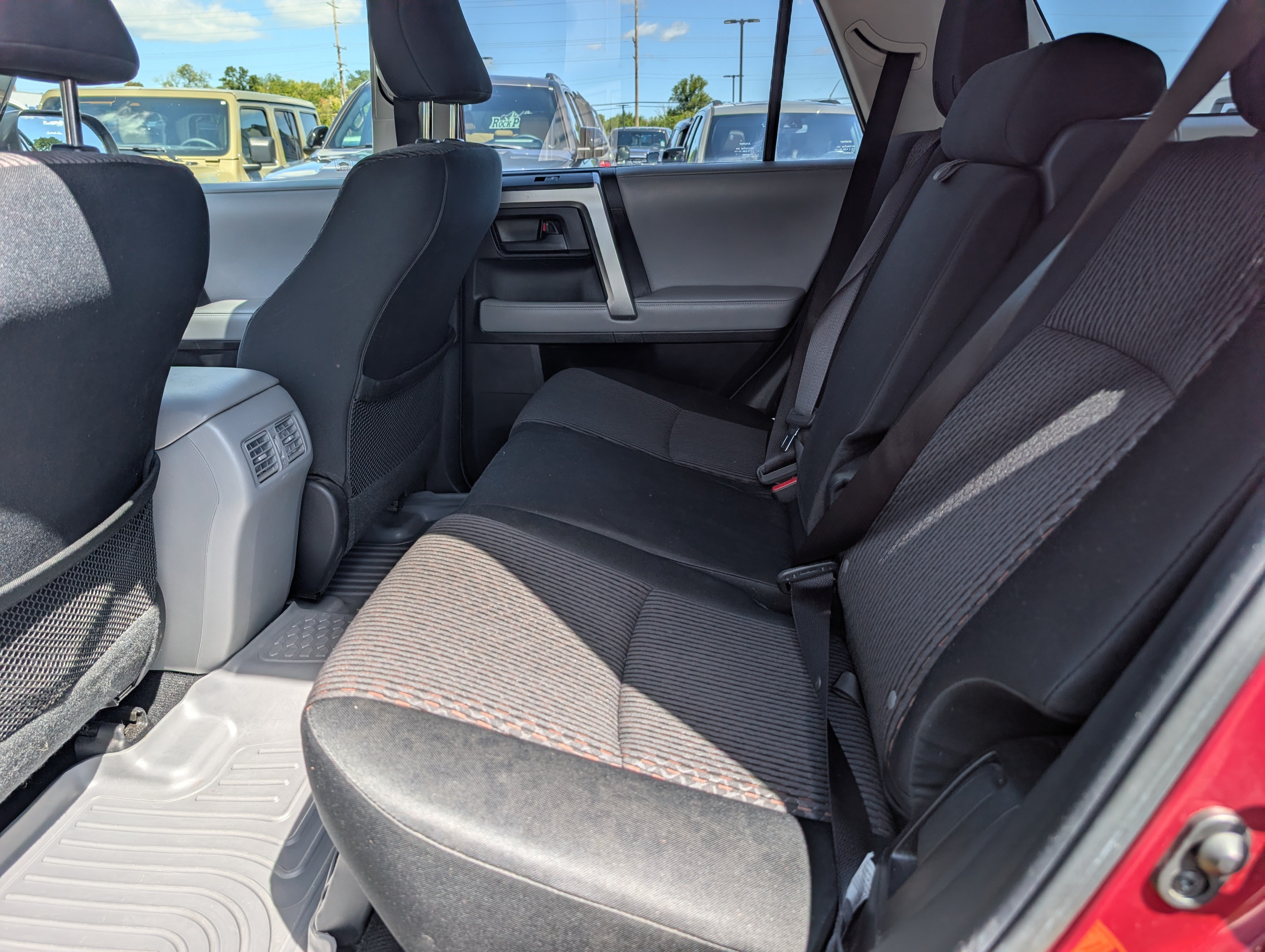 Used 2013 Toyota 4Runner SR5 w/ Convenience Pkg AWD/4WD image 15