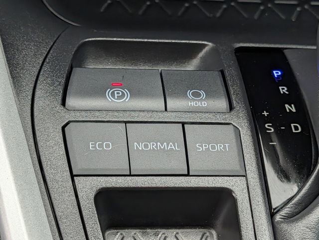Certified 2025 Toyota RAV4 LE image 15