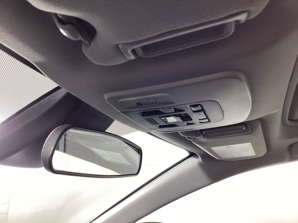 Used 2021 Toyota Camry SE w/ Cold Weather Package image 31