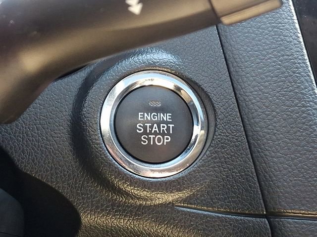 Used 2017 Subaru Outback 3.6R Limited image 25