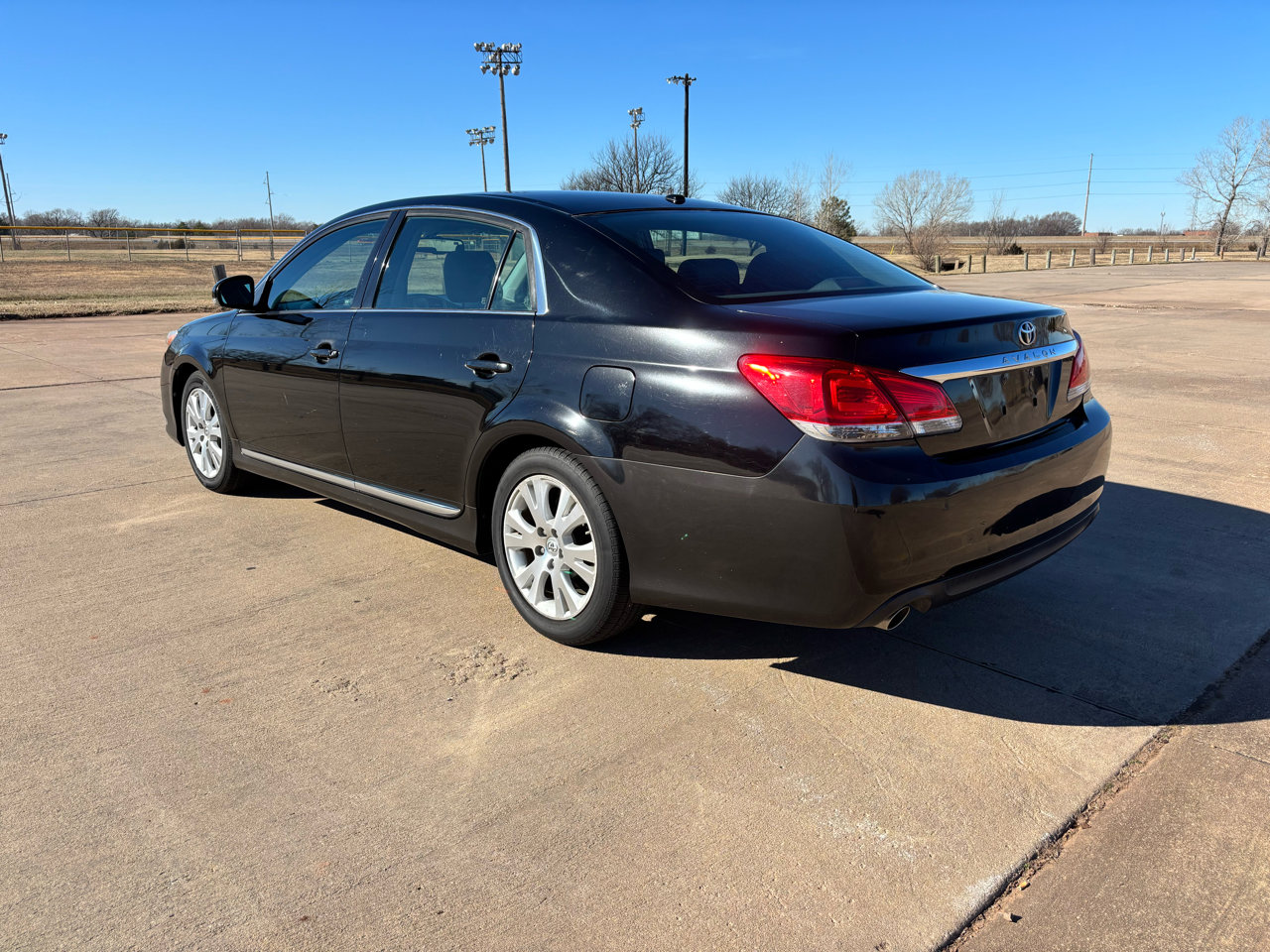 Used 2012 Toyota Avalon image 6
