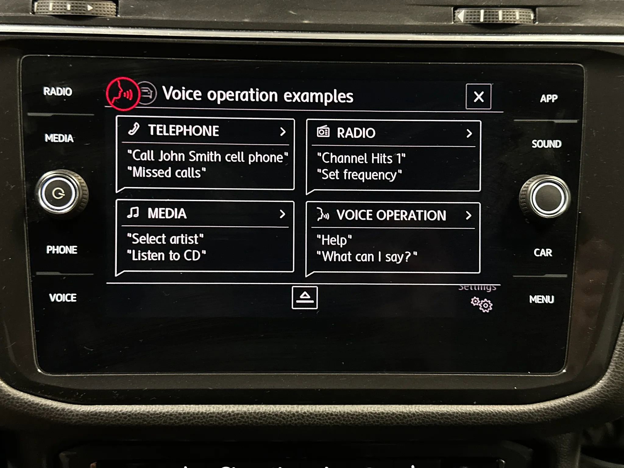 Used 2018 Volkswagen Tiguan SE AWD/4WD image 37