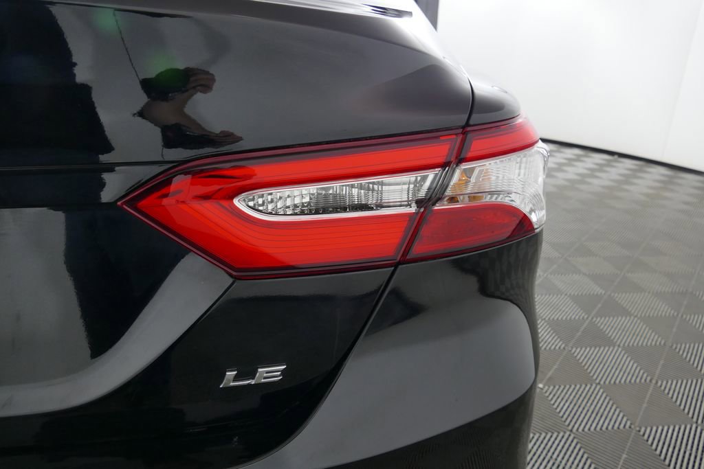 Used 2019 Toyota Camry LE FWD image 2