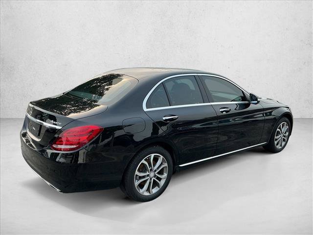 Used 2015 Mercedes-Benz C 300 4MATIC Sedan image 5