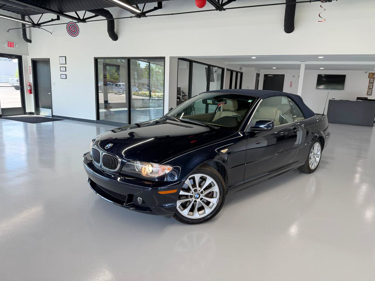Used 2006 BMW 330Ci Convertible RWD image 16