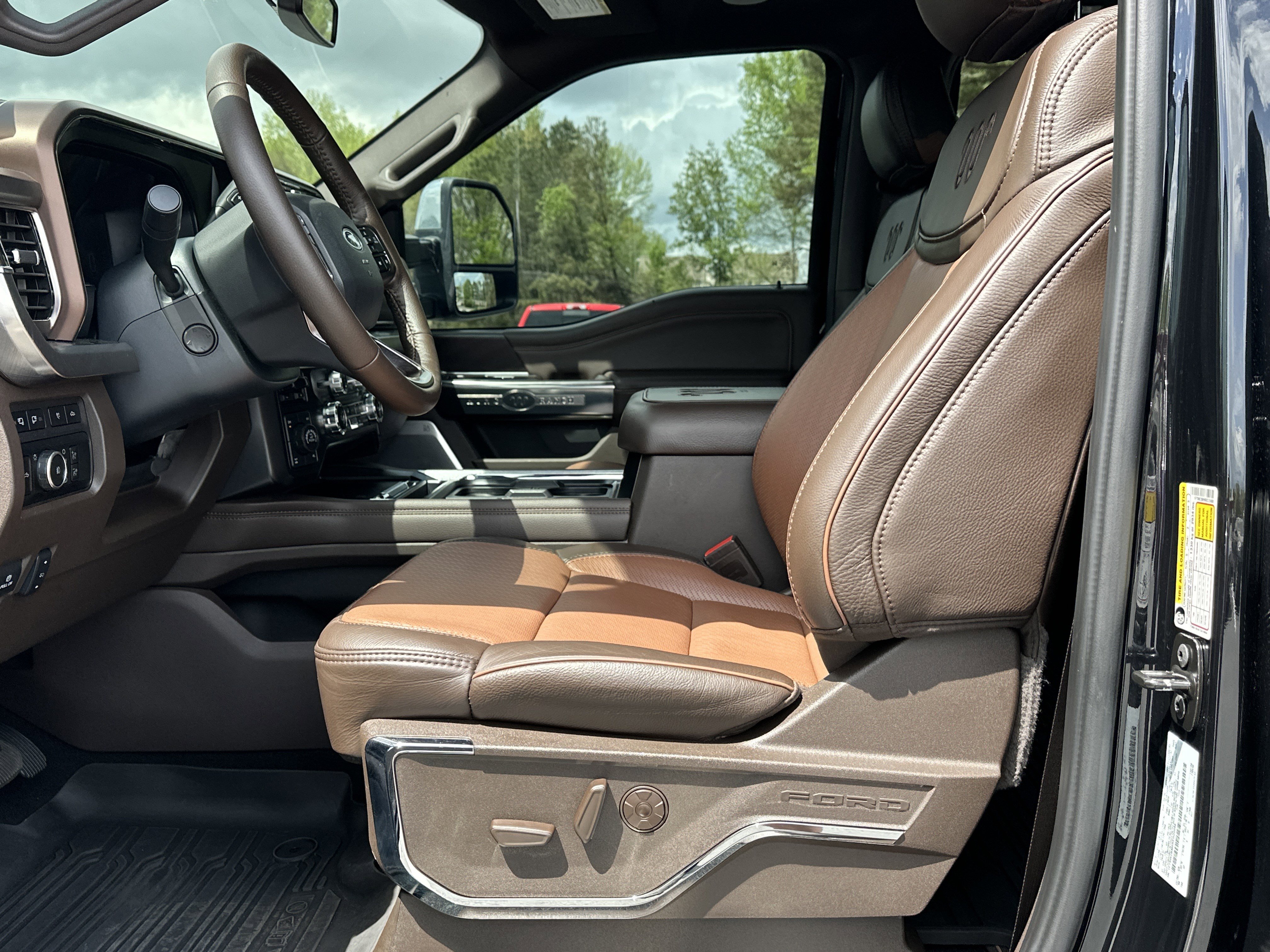 Used 2024 Ford F250 King Ranch w/ Tremor Off-Road Package image 9