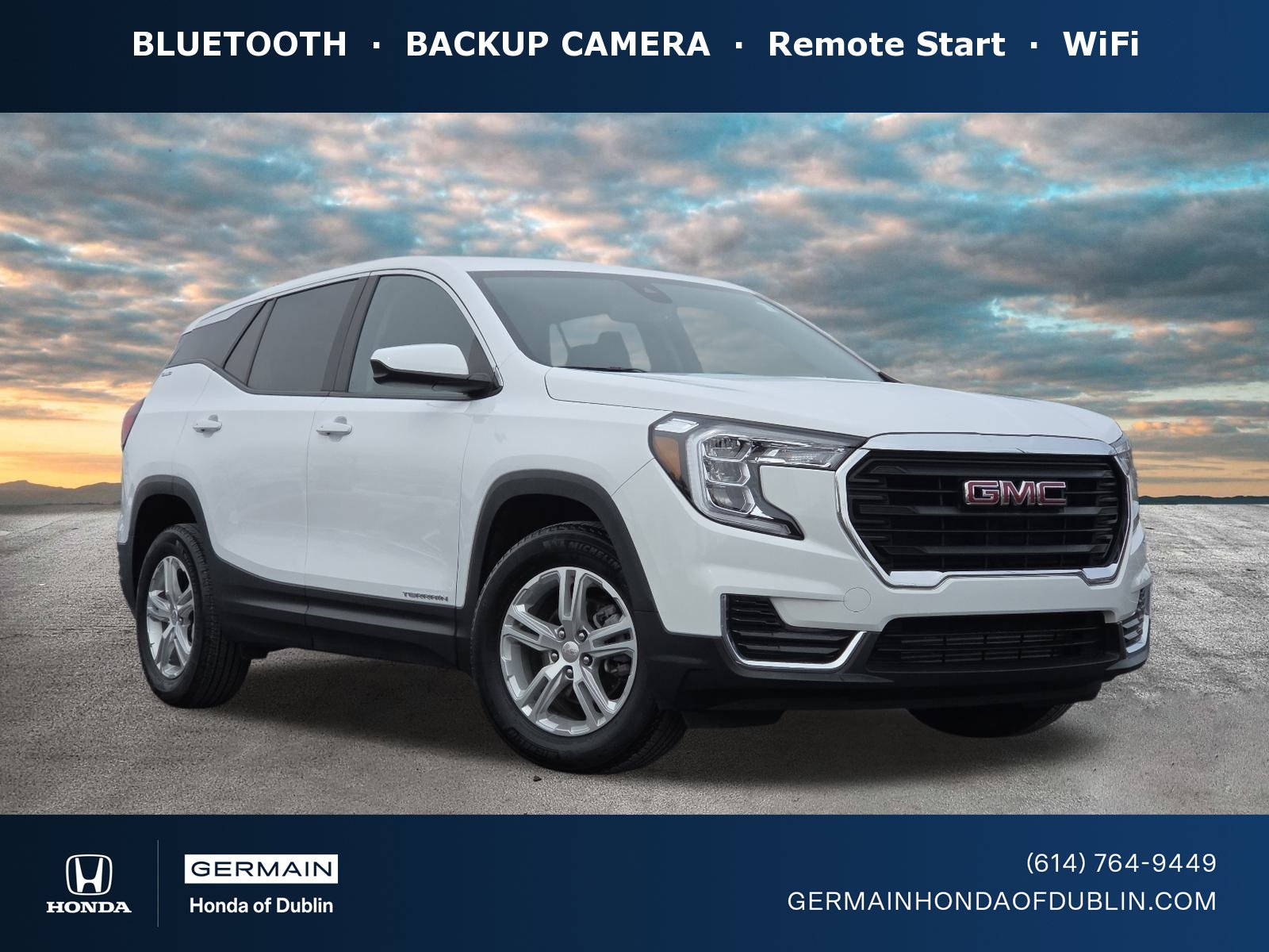 Used 2023 GMC Terrain SLE image 1