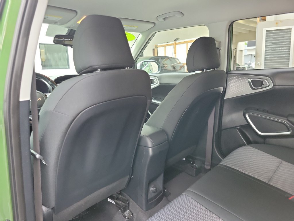 Certified 2022 Kia Soul X-Line FWD image 13