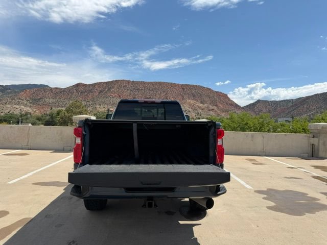 Used 2022 Chevrolet Silverado 3500 High Country w/ Z71 Off-Road Package AWD/4WD image 8