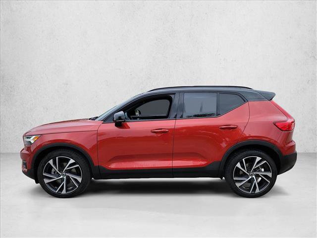 Used 2022 Volvo XC40 T5 R-Design AWD/4WD image 8