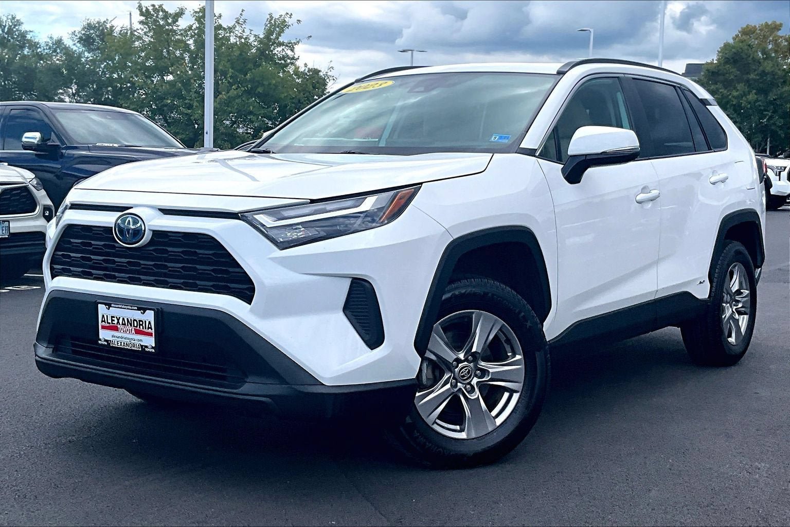 Used 2023 Toyota RAV4 XLE w/ Convenience Package