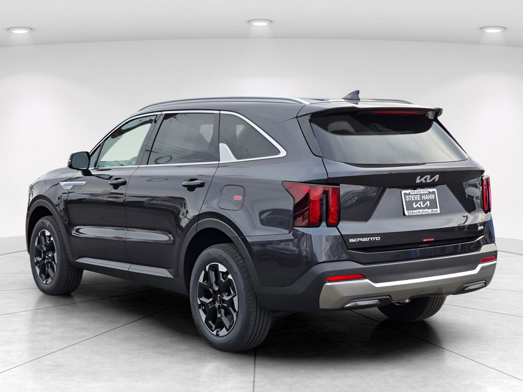New 2026 Kia Sorento S AWD/4WD image 4