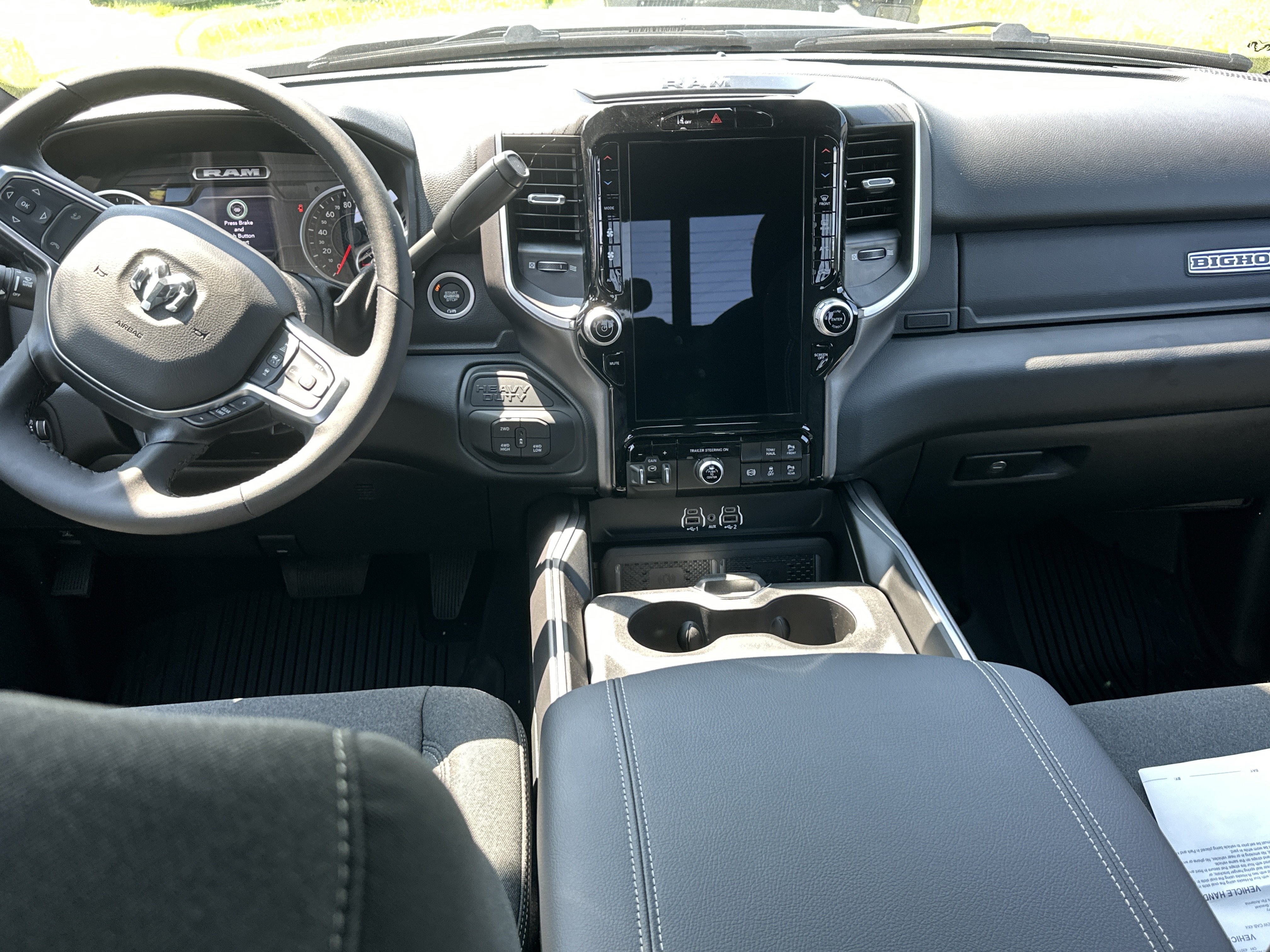 New 2026 RAM 3500 Big Horn AWD/4WD image 31