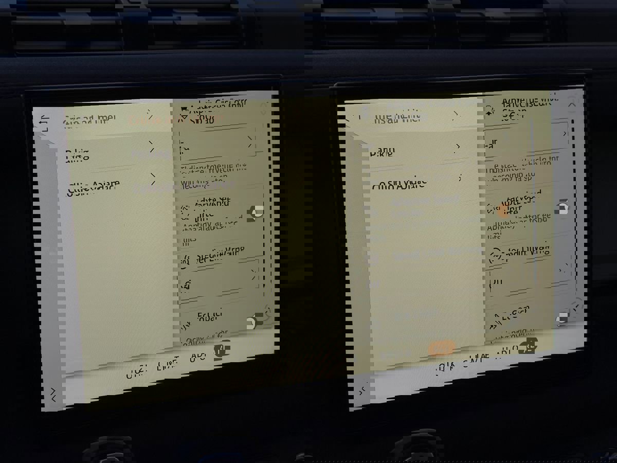 Used 2023 Land Rover Defender 110 75th Limited Edition image 53