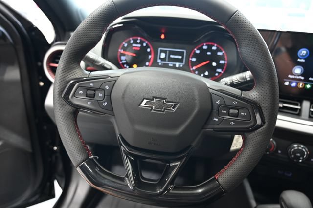 New 2026 Chevrolet Trax RS w/ Sunroof Package FWD image 22