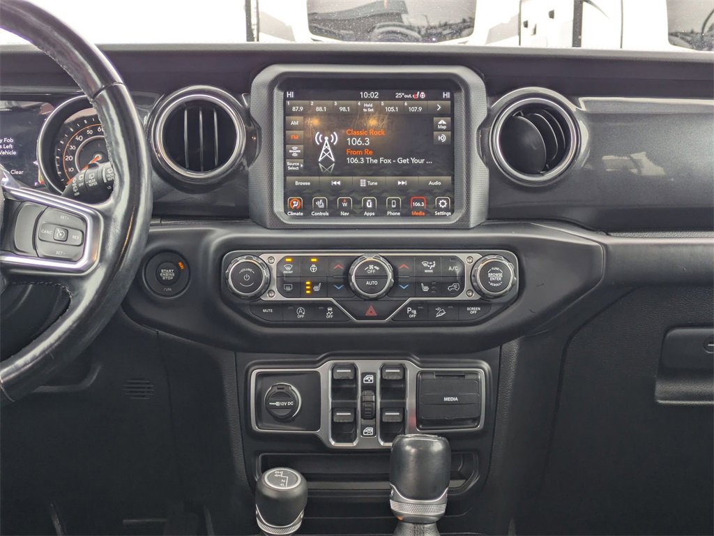 Used 2020 Jeep Wrangler Unlimited Sahara image 13