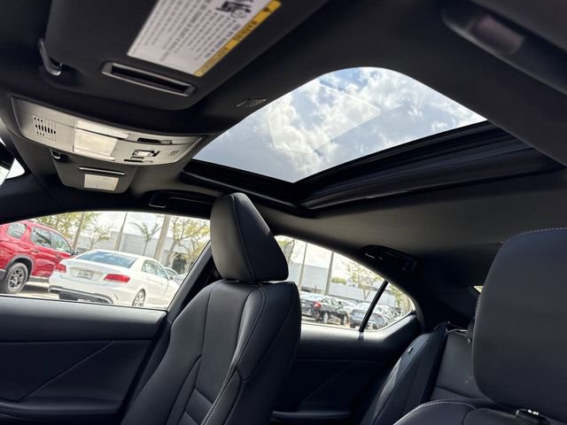 Used 2023 Lexus IS 350 F Sport w/ Memory Package image 22