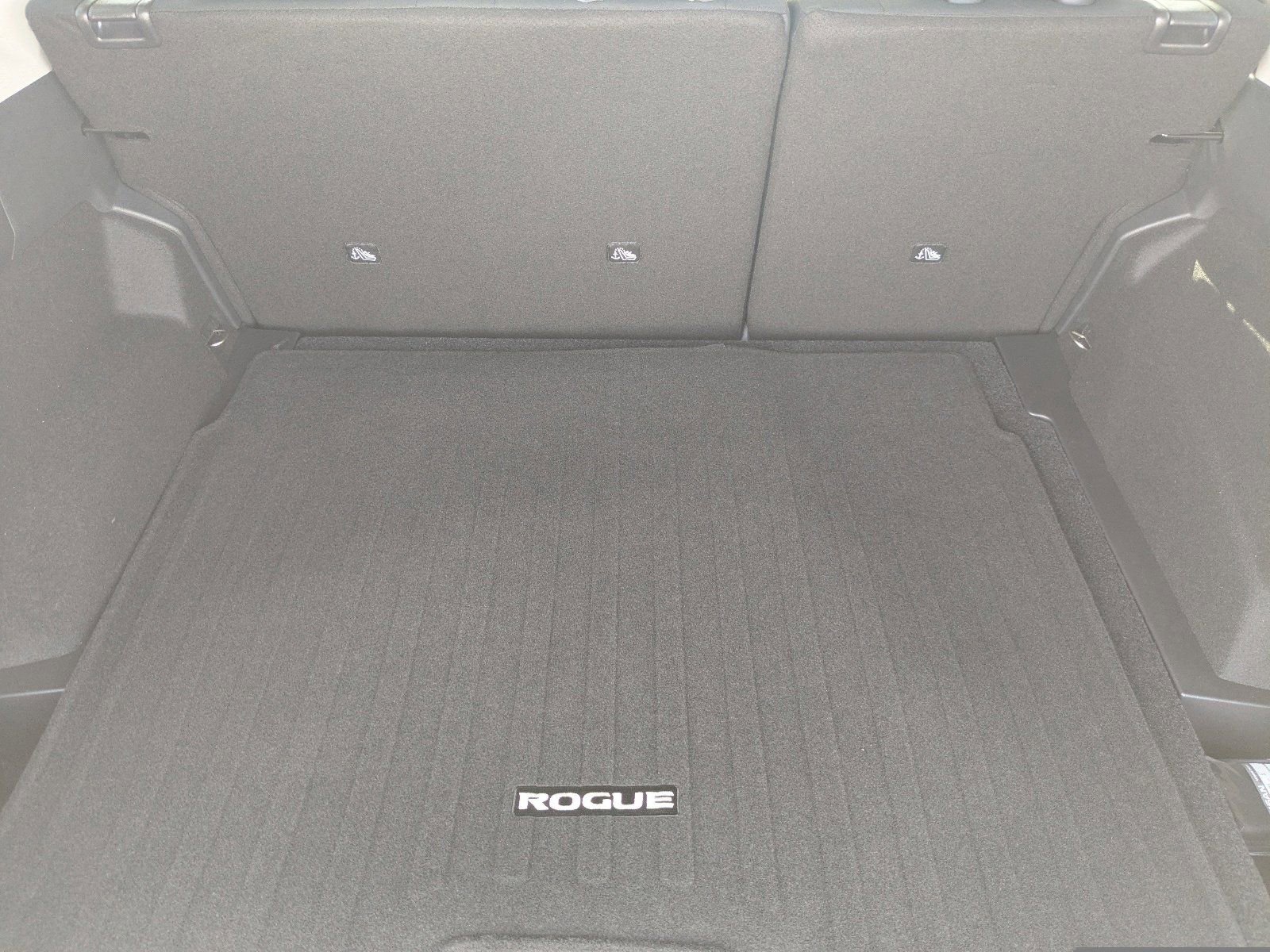 New 2026 Nissan Rogue S image 28