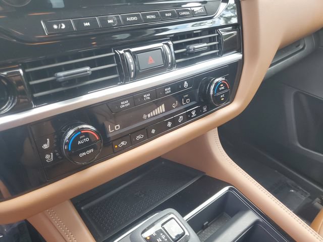 Used 2025 Nissan Pathfinder Platinum w/ Cargo Package FWD image 22