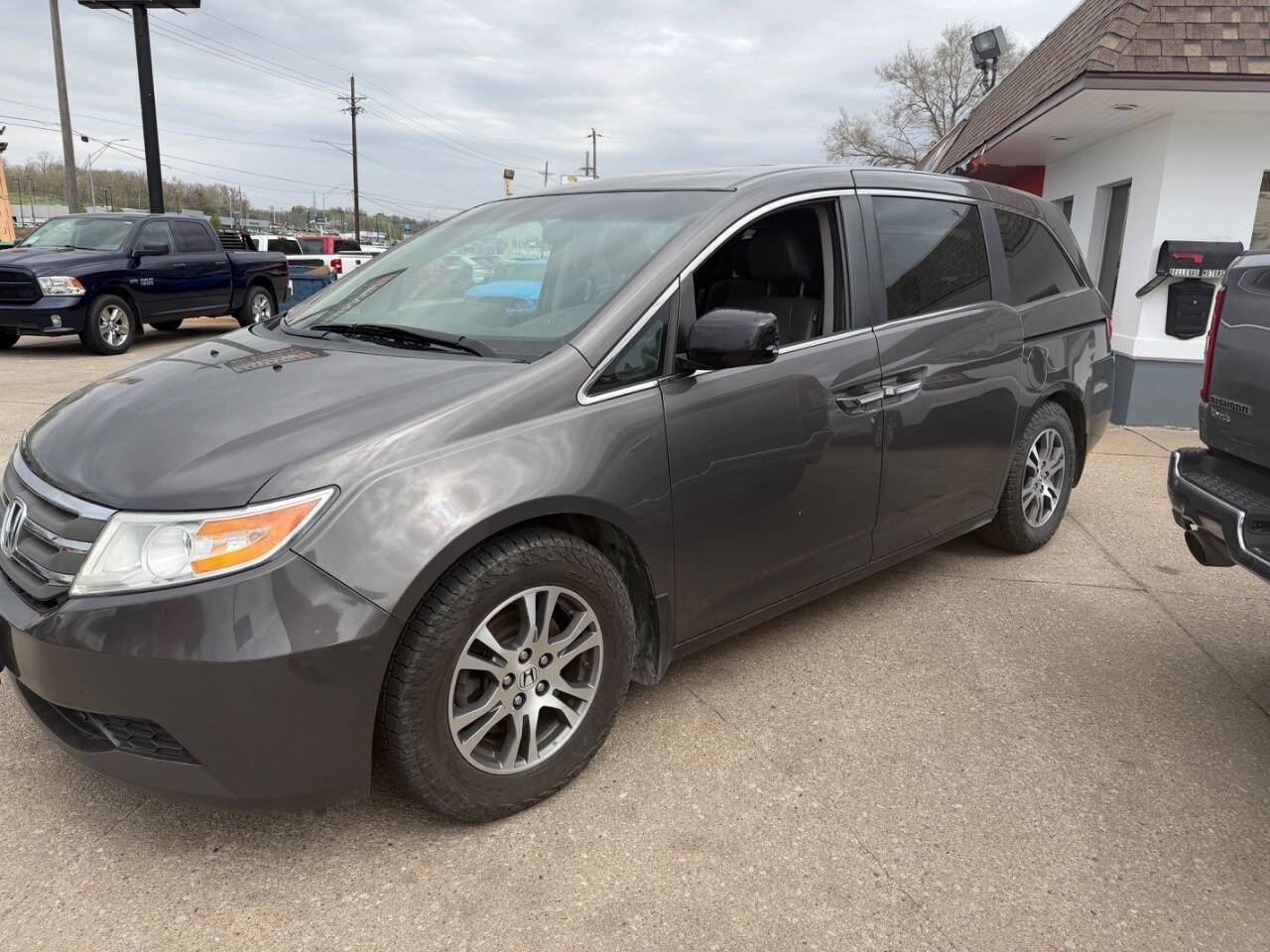 Used 2012 Honda Odyssey EX-L image 3