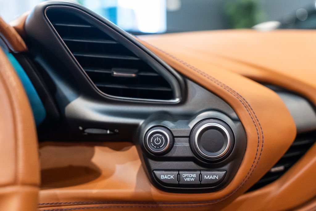 Used 2018 Ferrari 488 Spider RWD image 36