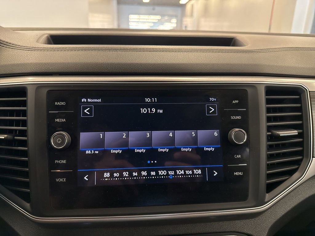 Used 2019 Volkswagen Atlas SE w/ Towing Package image 23