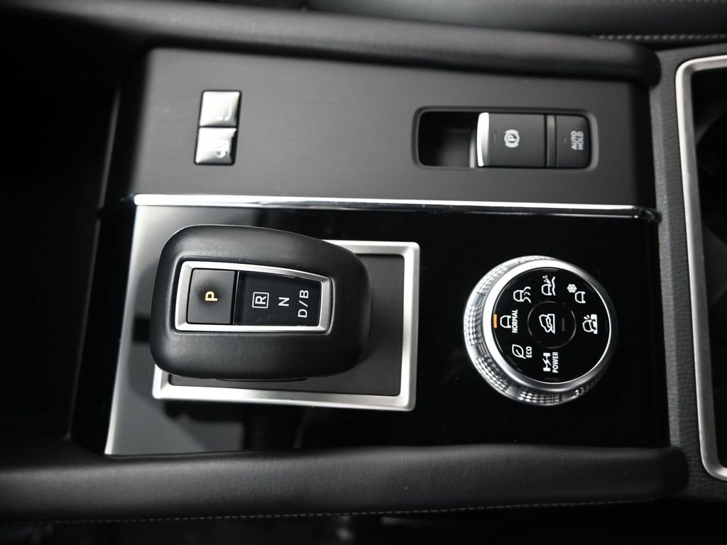 Used 2024 Mitsubishi Outlander SE image 21