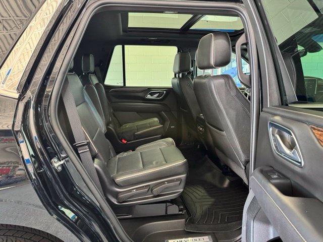 Used 2022 Chevrolet Tahoe Premier AWD/4WD image 14