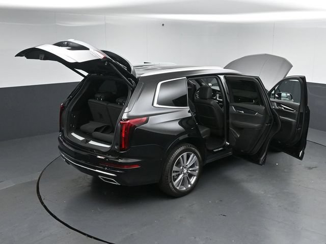 Used 2025 Cadillac XT6 Premium Luxury w/ Technology Package AWD/4WD image 60