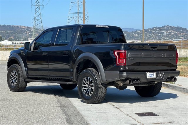 Used 2019 Ford F150 Raptor w/ Equipment Group 802A Luxury image 6