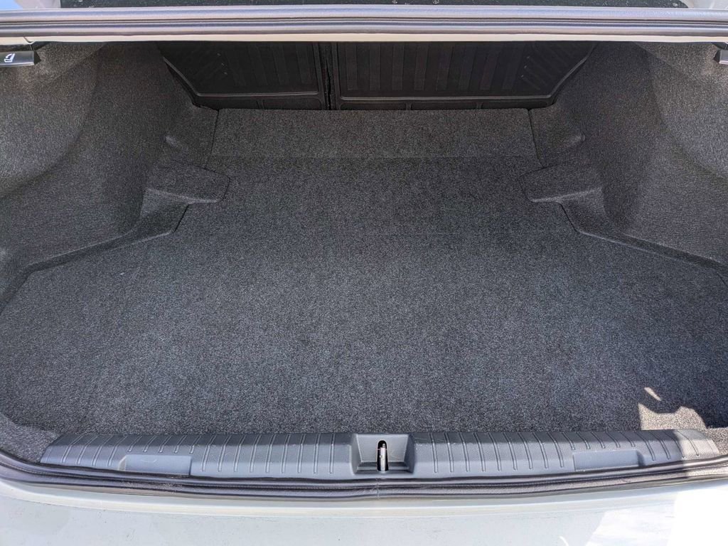 Certified 2025 Subaru Legacy Premium AWD/4WD image 13