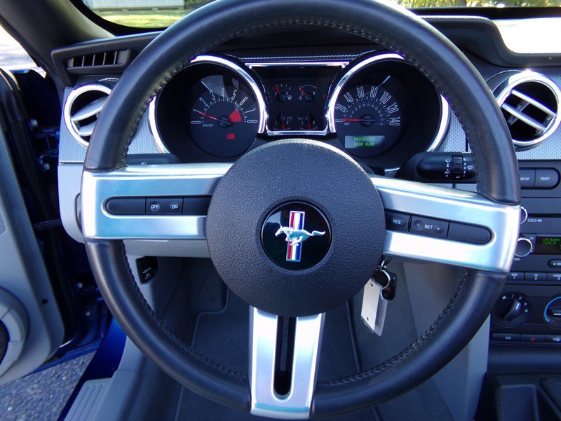 Used 2008 Ford Mustang GT RWD image 41