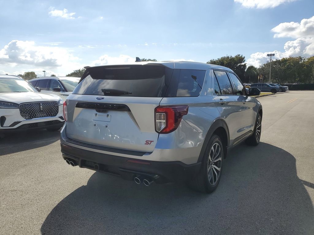 Used 2021 Ford Explorer ST w/ Equipment Group 401A image 4