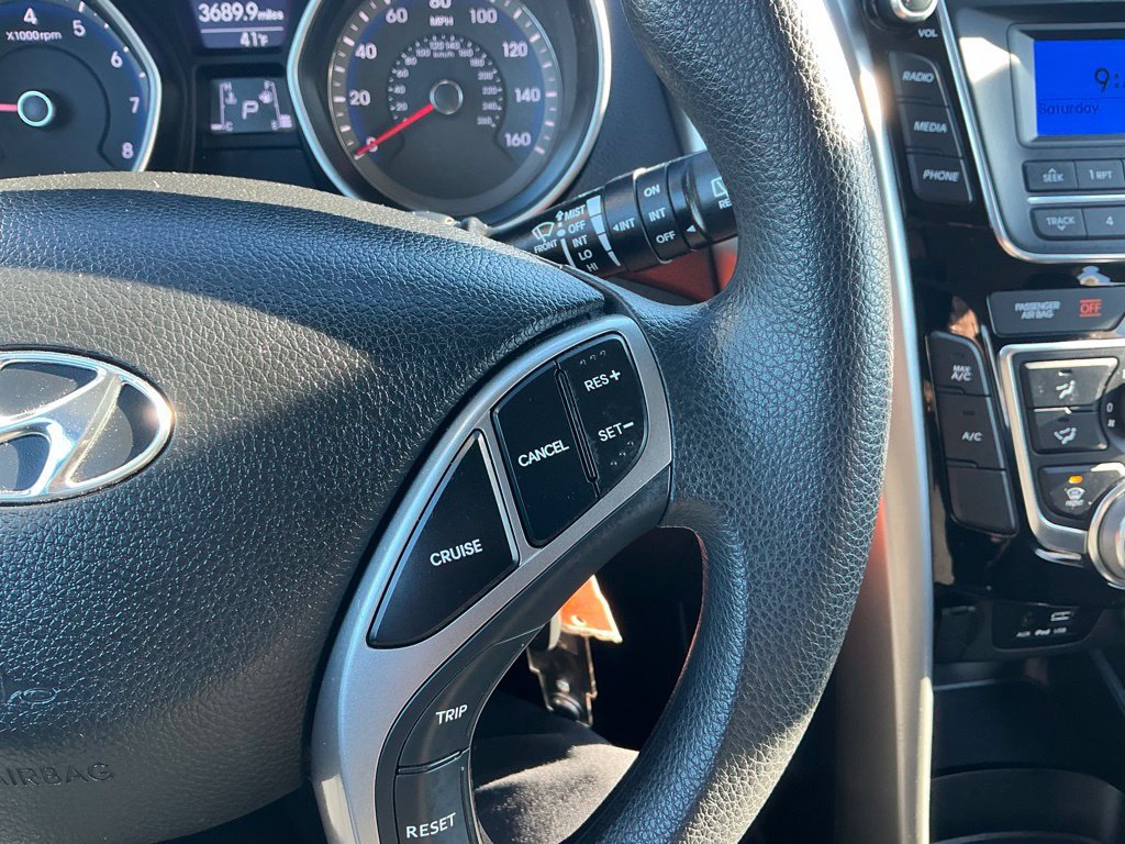 Used 2017 Hyundai Elantra GT FWD image 15