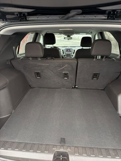 Used 2024 Chevrolet Equinox LS w/ LS Convenience Package image 10