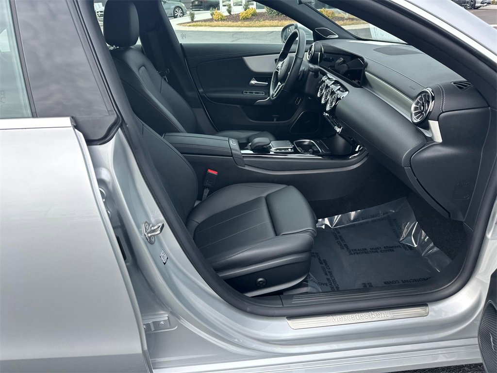 Certified 2023 Mercedes-Benz CLA 250 image 14