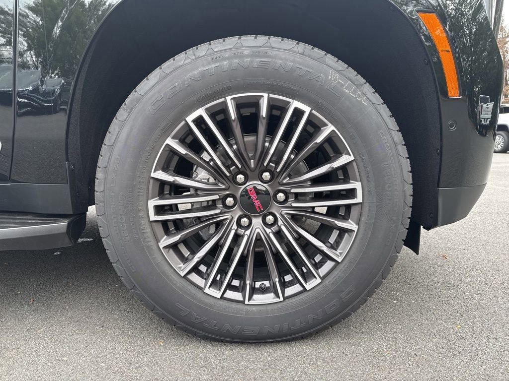 New 2026 GMC Yukon XL Elevation w/ LPO, Floor Liner Package image 9