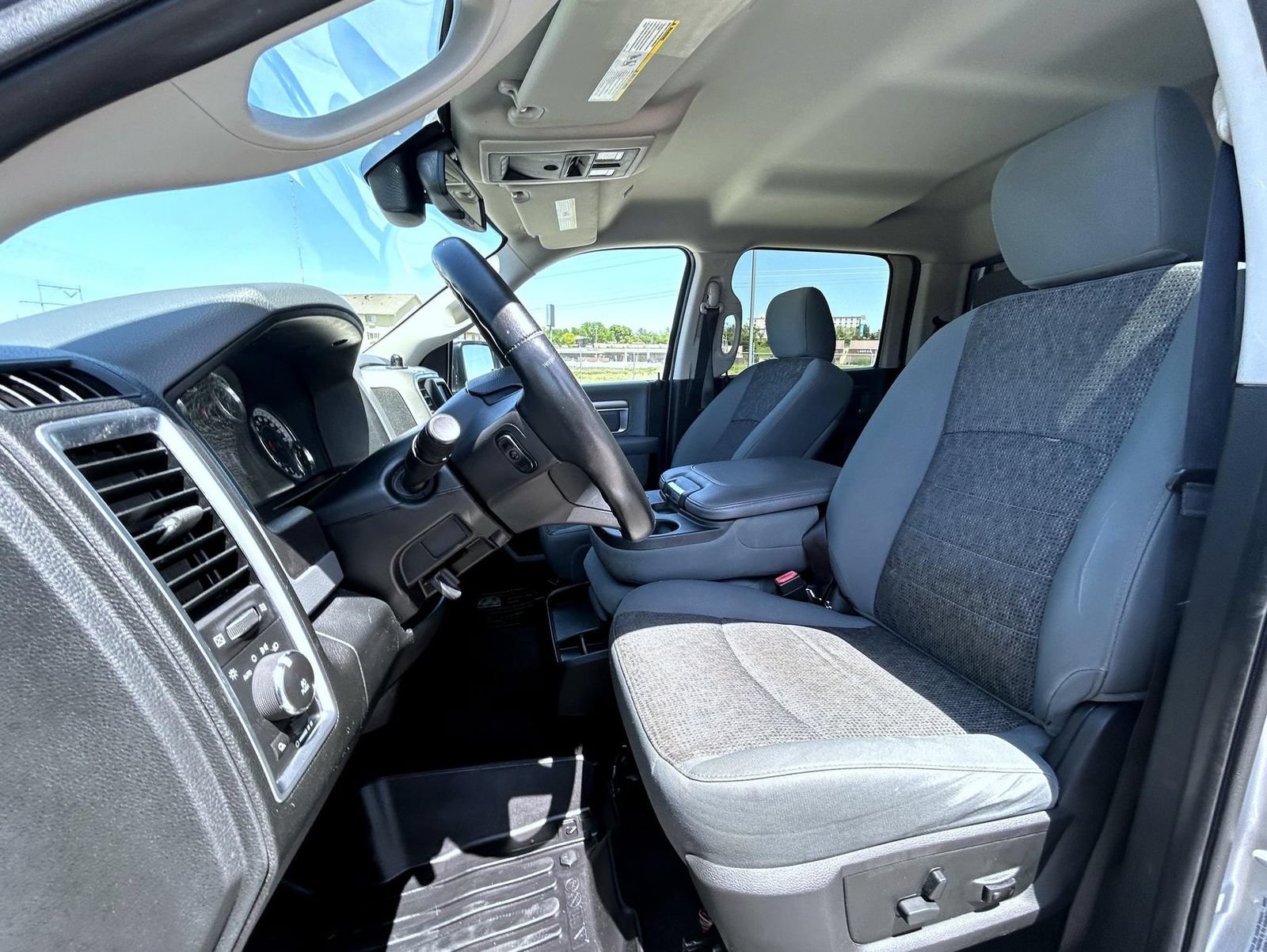 Used 2017 RAM 1500 Big Horn AWD/4WD image 10